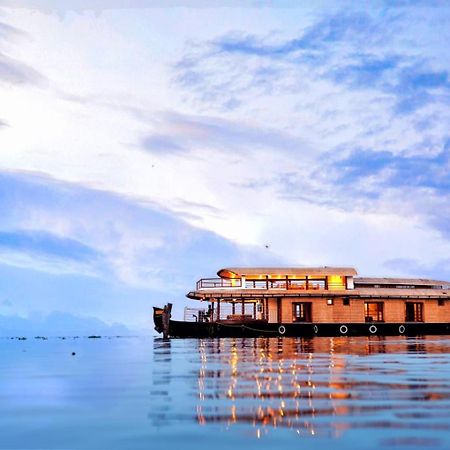 Indraprasthamlakecruise Alappuzha Eksteriør billede