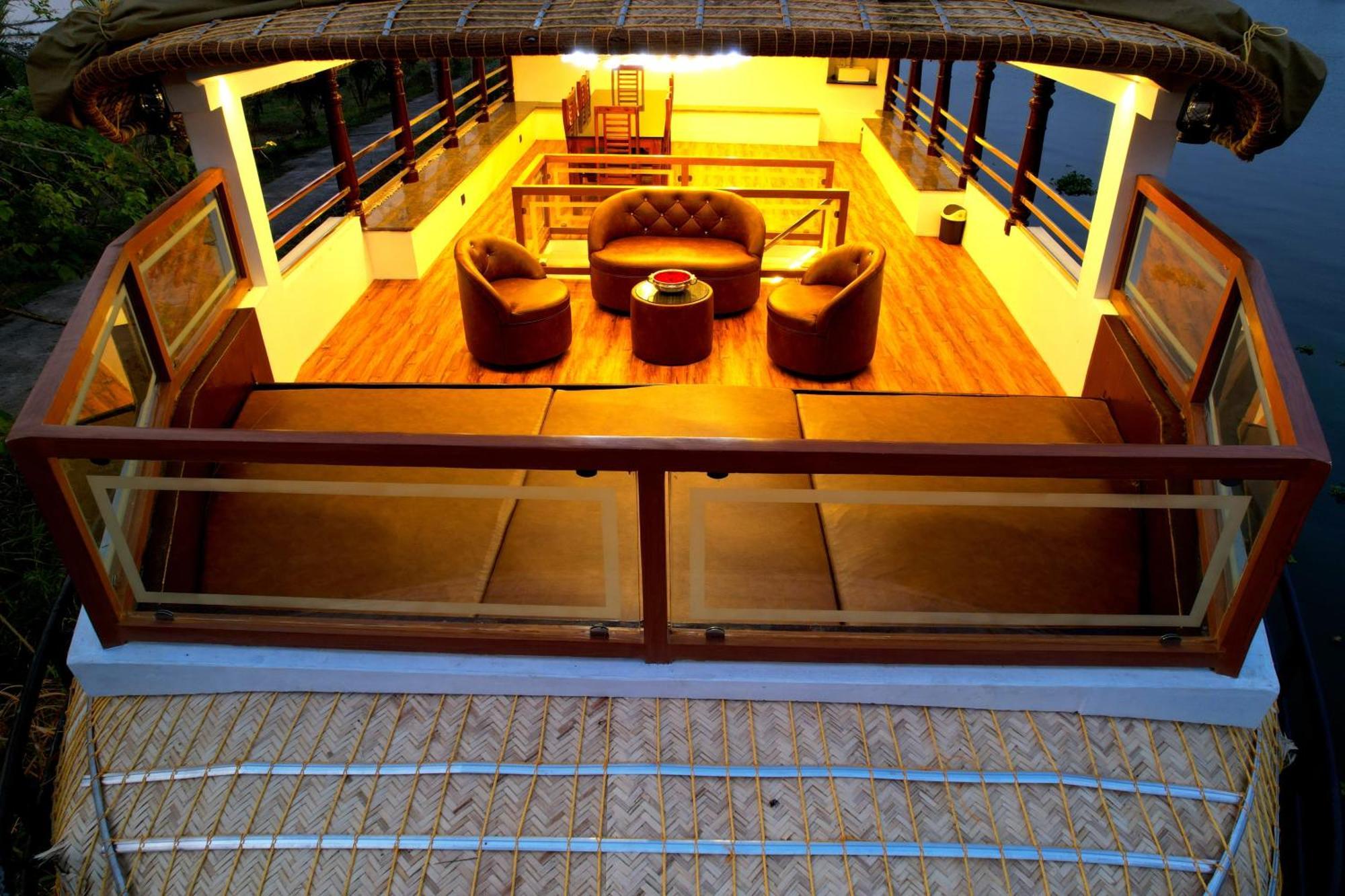 Indraprasthamlakecruise Alappuzha Eksteriør billede