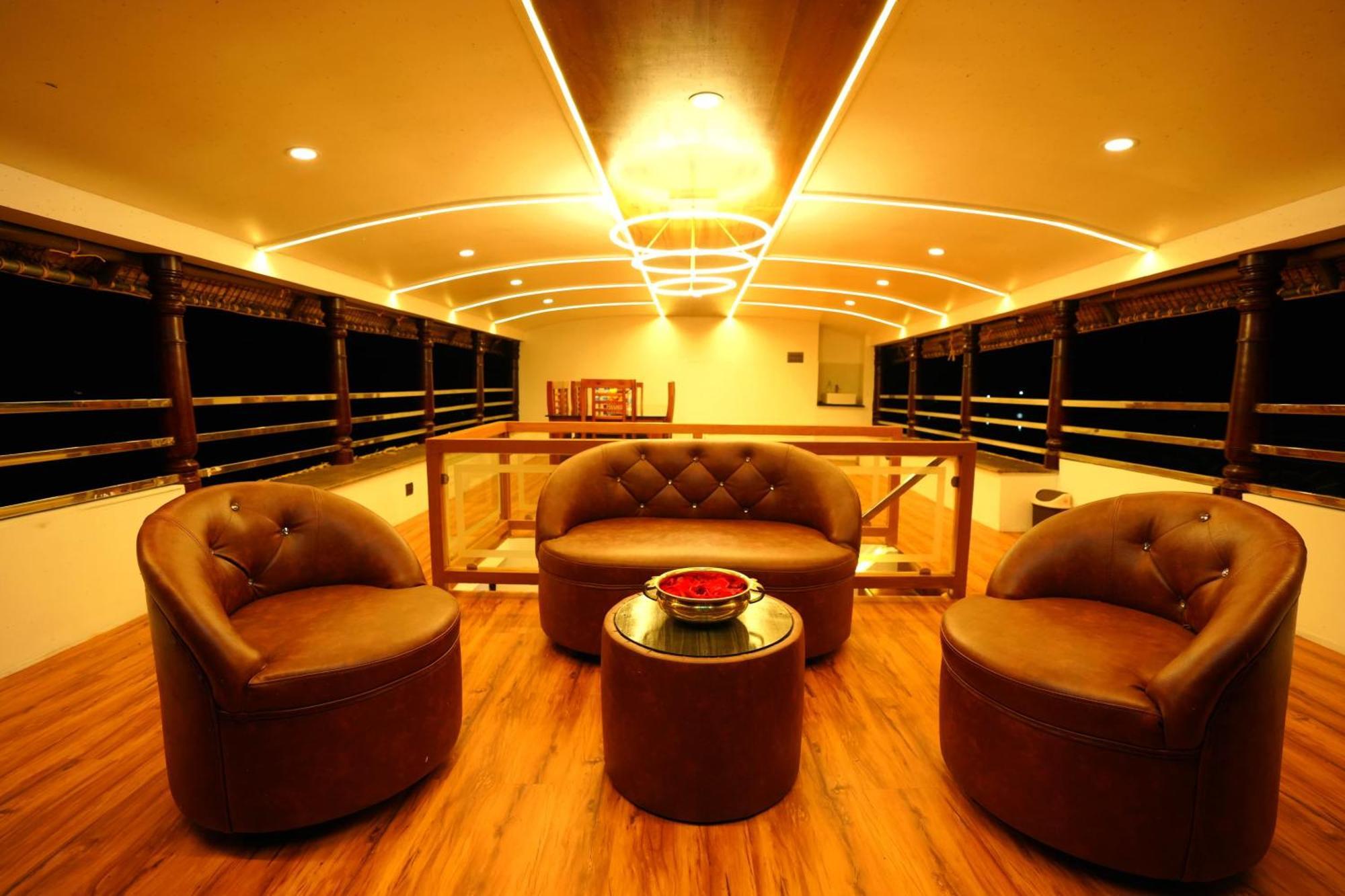 Indraprasthamlakecruise Alappuzha Eksteriør billede
